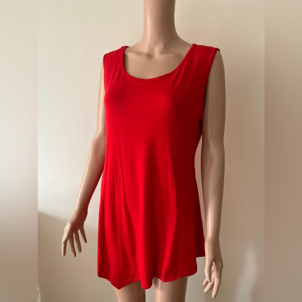 Brand new with tag women’s round neck sleeveless red rib trapeze tunic top, XL